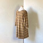 あったか起毛　マスタード・チェック　後ろボタンのかっぽう着　90