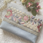 インド刺繍リボンとヌビのポーチ