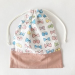 30×24巾着袋　リボンちょうちょ