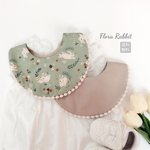 𝐿𝑒ℎ𝑡𝑖𝑎̈ Flora rabbit×ocher beige bib スタイ