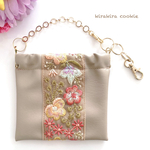 再販2✨パックチャームポーチ🎗️パステルカラフル花🎗️インドリボン💐✖️くすみベージュ合皮✨バックチャーム、マスクホルダー