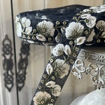 [透け素材ベース] [実物のお色味と違う場合があります] インド刺繍リボン　花　インド刺繍　スパンコール　刺繍リボン　リボン　りぼん　※10月8日よりゆうパケットにて発送