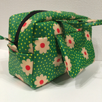 marinko15様専用【オムツポーチ】Bitattoつき   花柄 グリーン