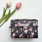 【WINTER SALE！20%OFF】リバティ　ラミネート　スクエアポーチ