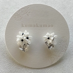  【ピアスのみ】白いお花とトルマリンクォーツのピアス