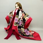 1/6ドール服★21～23cm　小袿セット（黒地孔雀柄・赤単衣）