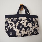 ラスト１点！【特価】リネン&フラワー　モノトーン　横長トートBAG　　紺　　