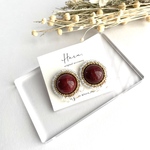 ビーズ刺繍ピアス　イヤリング