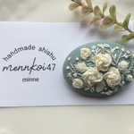 刺繍ブローチ