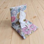 洗える携帯ティッシュケース　花柄　ボックスティッシュから詰替え　ペーパータオル入れ　ラッピング対応可　ベージュ　　935