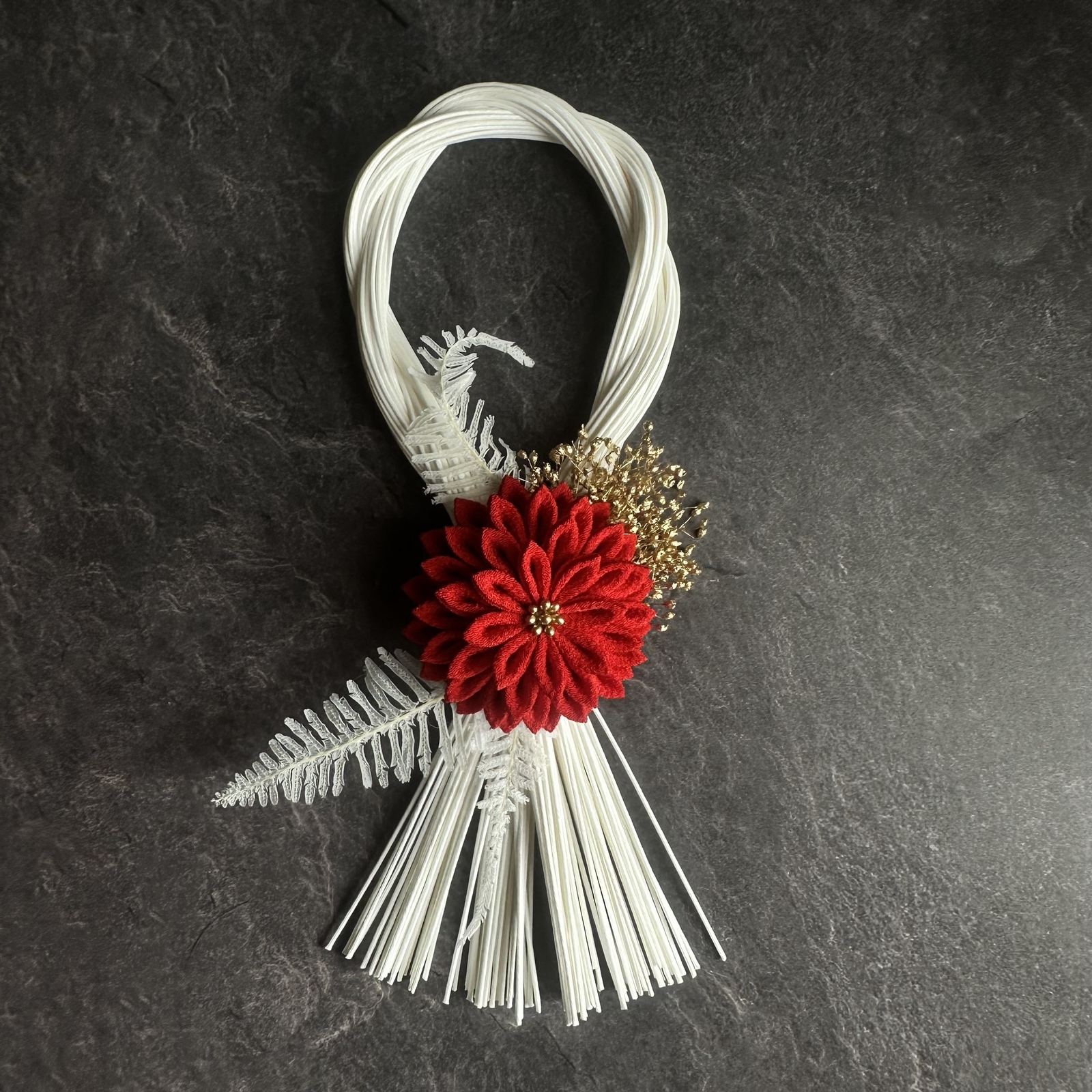 つまみ細工 正月飾り しめ縄飾り ① つまみ細工しめ縄「水引レッド2021」お正月飾り しめ縄