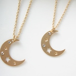 再販crescent moon☽ネックレス