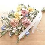 ドライフラワーブーケ＊スワッグ₊⁎⁺˳✧༚*芍薬とカーネーションの爽やかブーケ＊長さ約30cm✨