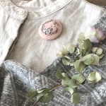 刺繍ブローチ
