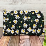 L字ファスナーポーチ　刺繍　お花　ブラック　通帳ケース　お薬手帳　L字型ファスナー