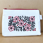 刺繍付きポーチ