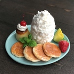【D】パンケーキ（プリン付き）・メロン