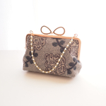 〔ハンドメイド〕ミナペルホネン　リボンがま口チャーム大　　yulaグレー