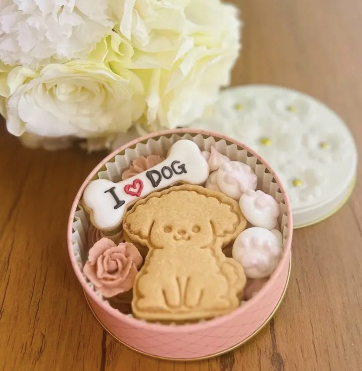 I love DOGクッキー缶（トイプー） - あんフラワークッキーと