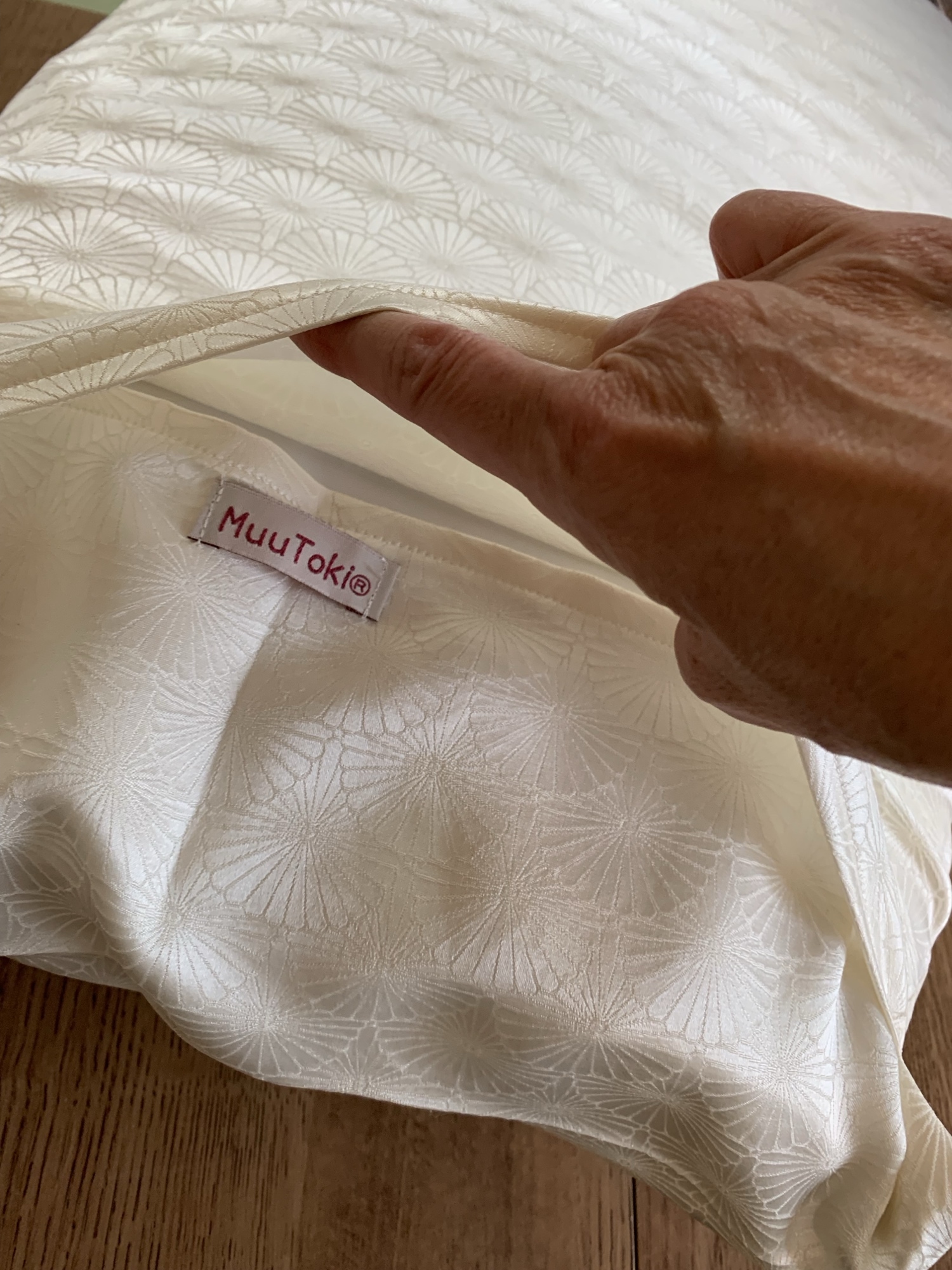 古着卸 はぎれ5枚セット 布 リメイク生地 枕カバー まとめ売りハンドメイドN 古着卸 はぎれ 5枚セット 布 リメイク生地 枕カバー まとめ売り