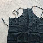 【冬SALE】肩紐バッククロスエプロン　05112　中厚フレンチリネン100％ビリジアン　