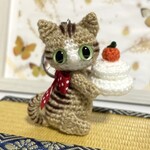 【送料無料】鏡餅と茶トラ猫のお正月*あみぐるみ