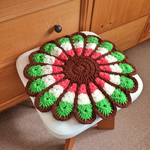 レトロでカラフルなお花円座　  cpwlg