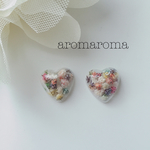 再々販♡かすみ草のハートドームピアス 