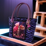今年最後の新作バッグ👜パープルゼブラ✖︎クラシックコスメ柄トートバッグ👜【500】1点物
