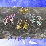 お花のピアス ★樹脂フック ポスト★ お好みの組み合わせで作成します♪ 