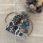 巾着ポーチ　紐通し口独立タイプ　