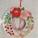 羊毛と刺繍のお正月リース7
