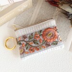 インド刺繍リボンとヌビのミニポーチ　ベージュb