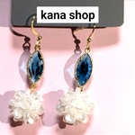 送料無料　半額セール　冬ピアス　揺れるピアス