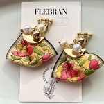 限定２点◇インド刺繍リボンのつぶつぶイヤリング・ピアス　華やかフラワー　ハンドメイド