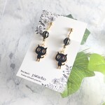 528【再販×③・数量限定！】大きなおめめのねこちゃん・黒【イヤリング・ピアス】
