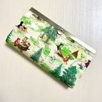 ねこのキャンプ柄の長財布＊アウトレット品