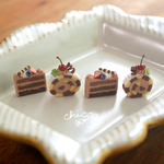 【ﾁｪﾘｰﾛｰﾙ再販】片耳/chocolate cake2020
