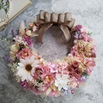 【新春価格】Jolie botanique＜Healing pink＞＊春リース＊フラワーリース＊ハーフリース＊三日月リース＊春＊プリザーブドフラワー＊冬＊結婚祝い＊新築祝い＊スプリング＊母の日