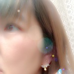 🐚夏の小さな幸せ🐚清楚なwhite貝のノンホールピアス