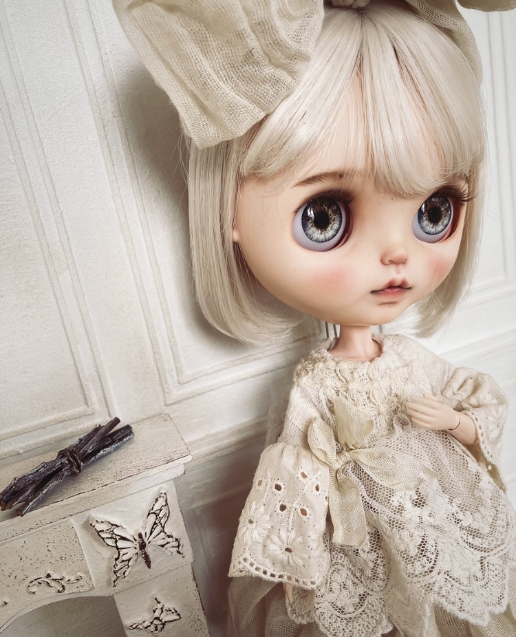 エントランス　ブルー　扉　異国風　背景ボード　リカちゃんに　ハンドメイド ミニチュア ドールハウス 背景ボード 壁 床 ブライス リカちゃん