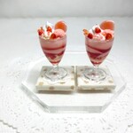 ◆PINK'D◆ストロベリークリームパフェ🍓