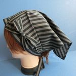 黒×グレー・ストライプ　りぼん　ギャザー入りバブーシュカ・三角巾