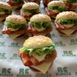 ごまバンズのBTCバーガー