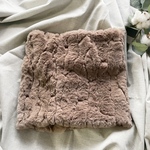 ラビットエコファーのボリュームネックウォーマー／モカベージュ