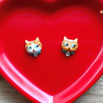 猫のピアス