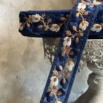 [実物のお色味と違う場合があります] インド刺繍リボン　花　インド刺繍　スパンコール　刺繍リボン　リボン　りぼん　※10月8日よりゆうパケットにて発送