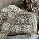 [ベージュ] [実物のお色味と違う場合があります] インド刺繍リボン　花　インド刺繍　スパンコール　刺繍リボン　リボン　りぼん　※10月8日よりゆうパケットにて発送