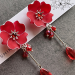 フリフリマットな桜RED♥️ ピアス イヤリング