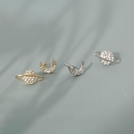 シルバー925  小ぶり　左右非対称　月　惑星　ピアス　つけっぱなし　小さめ　ピアス　金屬アレルギー対応　重ねつけ